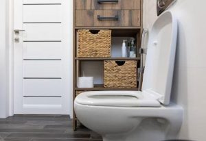 Как расставить мебель в ванной комнате совмещенной с туалетом